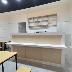 Meja BAR L